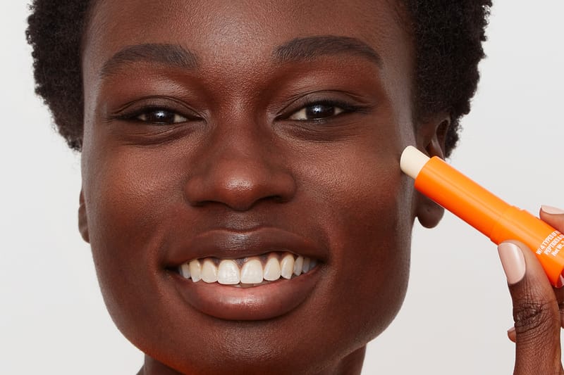 Peace Out Is Dedicated To Making Sure You’ve Got "Thee Glow" All Summer Long With Its New Vitamin C Glow Stick