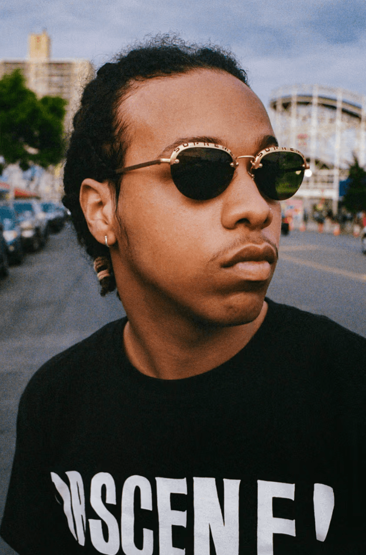 supreme sunglasses summer frames red transparent black logo 