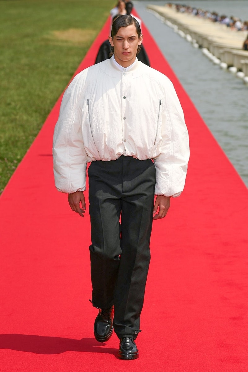simon port jacquemus Fall 2023 "LE CHOUCHOU" Collection kendall jenner gigi hadid emily ratajkowski monica belluci claire foy