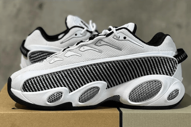 drake nike nocta glide sneaker green red black