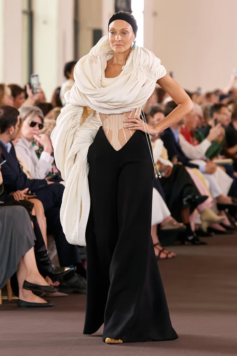 schiaprelli fall 2023 paris couture week daniel roseberry runway show looks