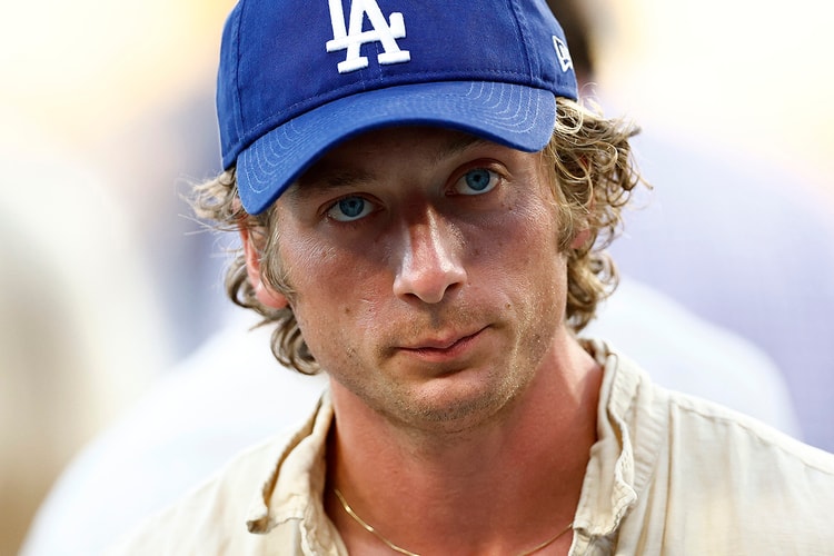 Jeremy Allen White Spotted Kissing Ashley Moore