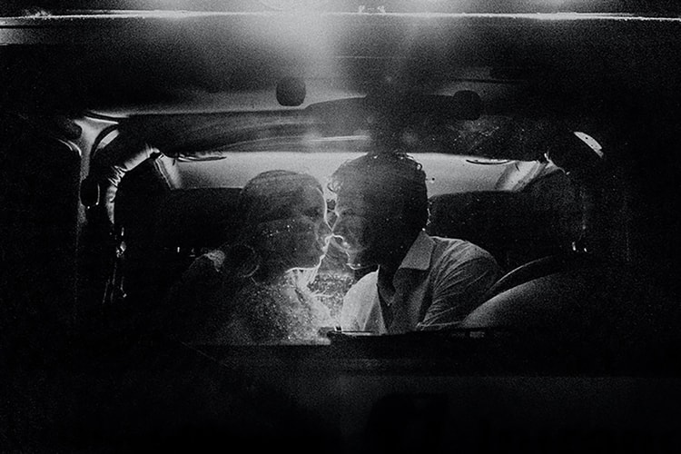 Ask a (S)expert: “When’s the “Right” Time To Bring Up Sex on a Date?”