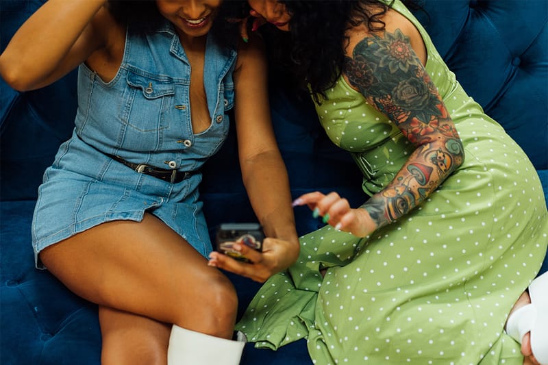 Ask a (S)expert: “Is My F-ck Buddy Becoming More Than a F-ck Buddy?”