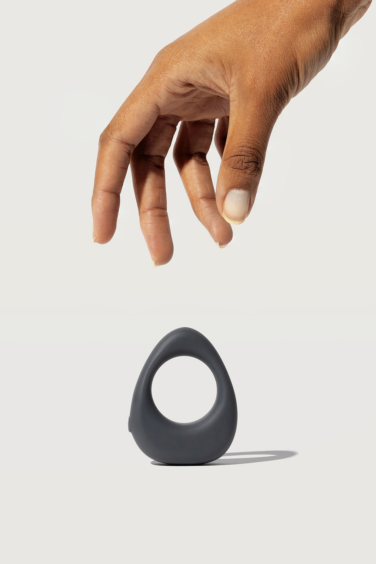 Maude Drops Band Cock Ring for Kinky Couples | Hypebae Maude Drops Band Cock Ring for Kinky Couples | Hypebae