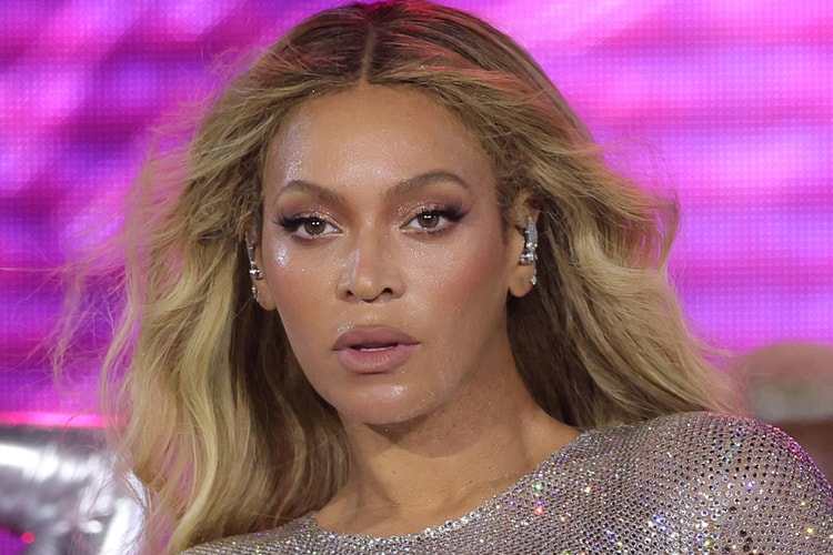 ICYMI: Beyonce and Megan Thee Stallion's Chrome 'Renaissance' Nails Are Literally "1 of 1"