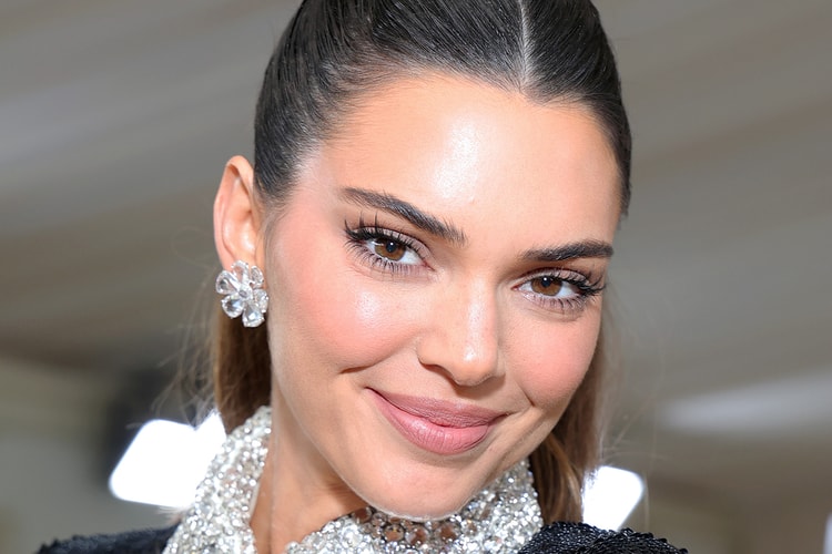 Kendall Jenner With Naked Brows = Chef's Kiss