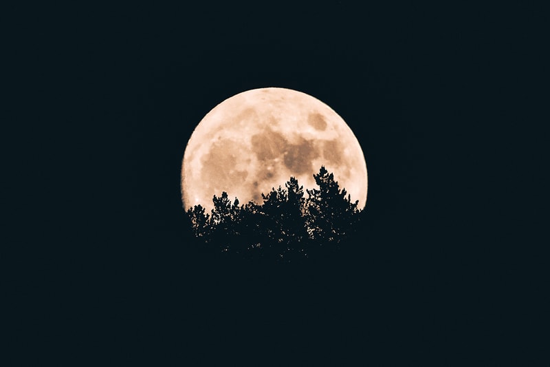september super full harvest moon aries libra horoscope zodiac signs astrology 