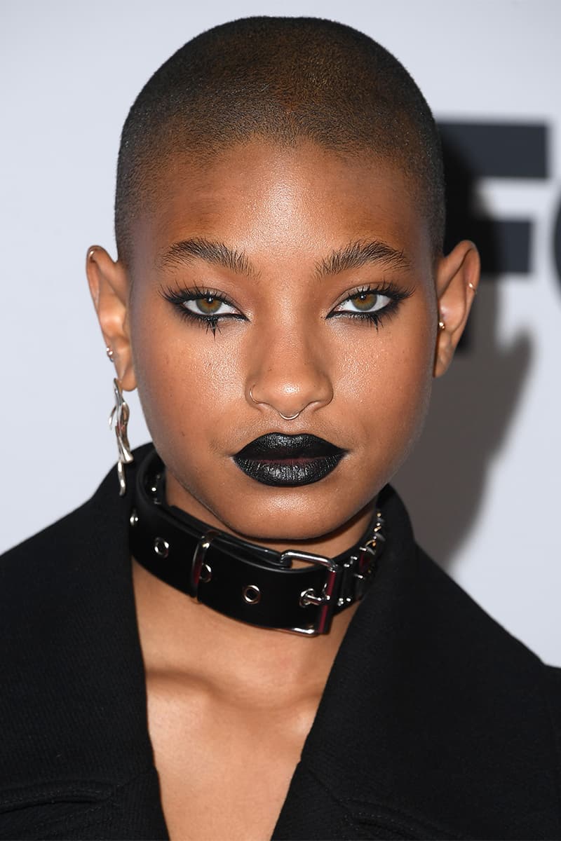 Willow Smith Braided Bob hairstyle Jada Pinkett Smith '90s Trends Photos Instagram