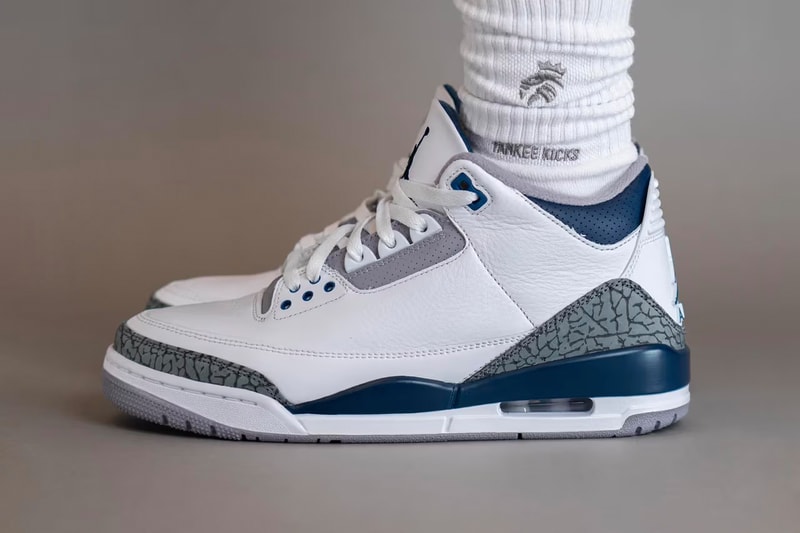 jordan brand air jordan 3 "midnight navy" sneakers footwear release information price where to buy nike SNKRS