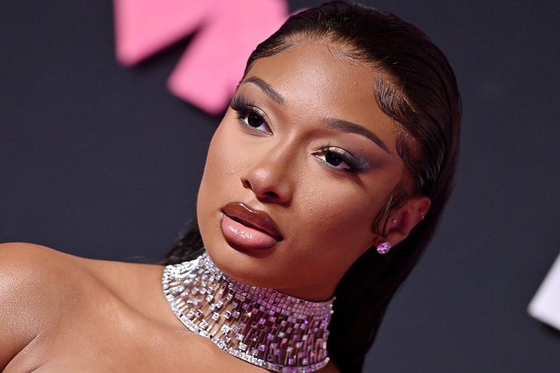 Megan Thee Stallion Workout Videos Instagram XL manicure nails 