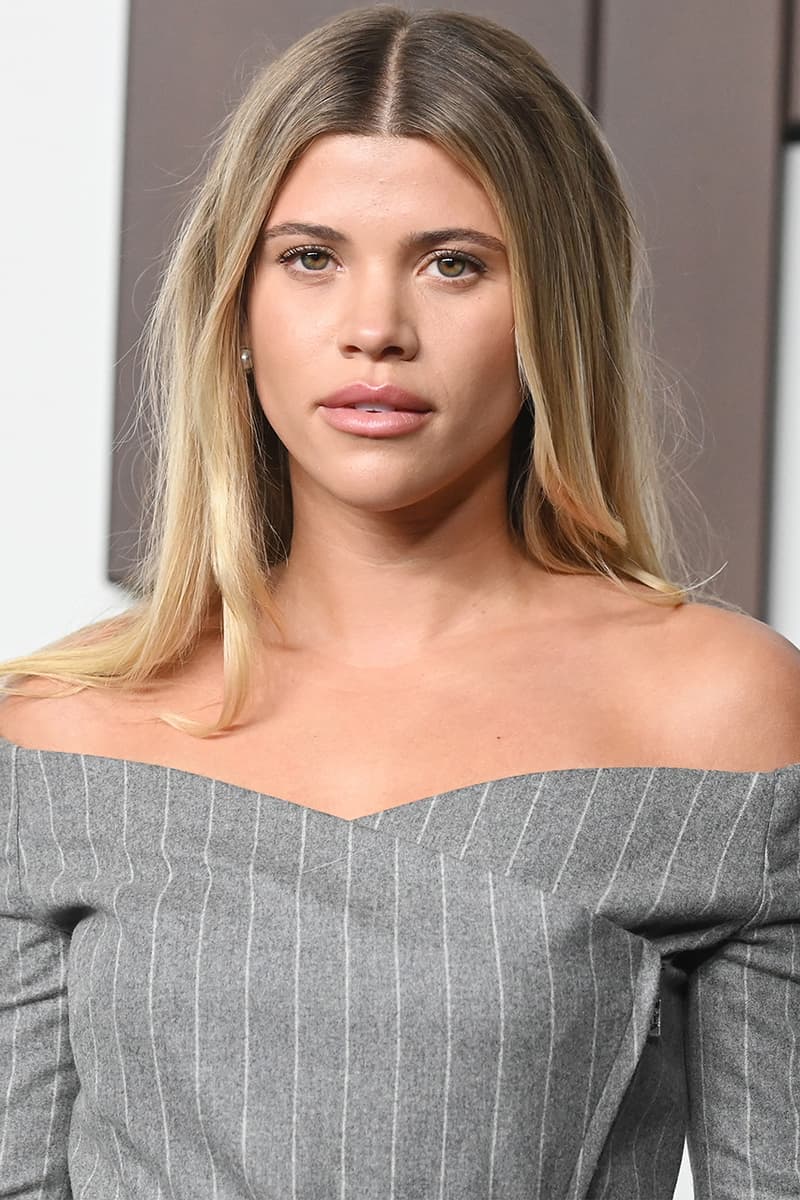Sofia Richie TikTok Beauty Tutorial YSL Beauty Candy Glaze Trends