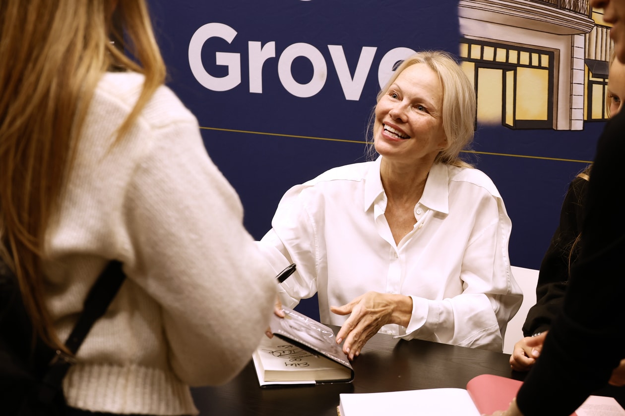 Celebrity, memoir, libri, Britney Spears, Megan Fox, Pamela Anderson, Down The Drain, The Woman In Me