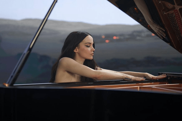 Dove Cameron Shares Her Experience On Unreciprocated Love