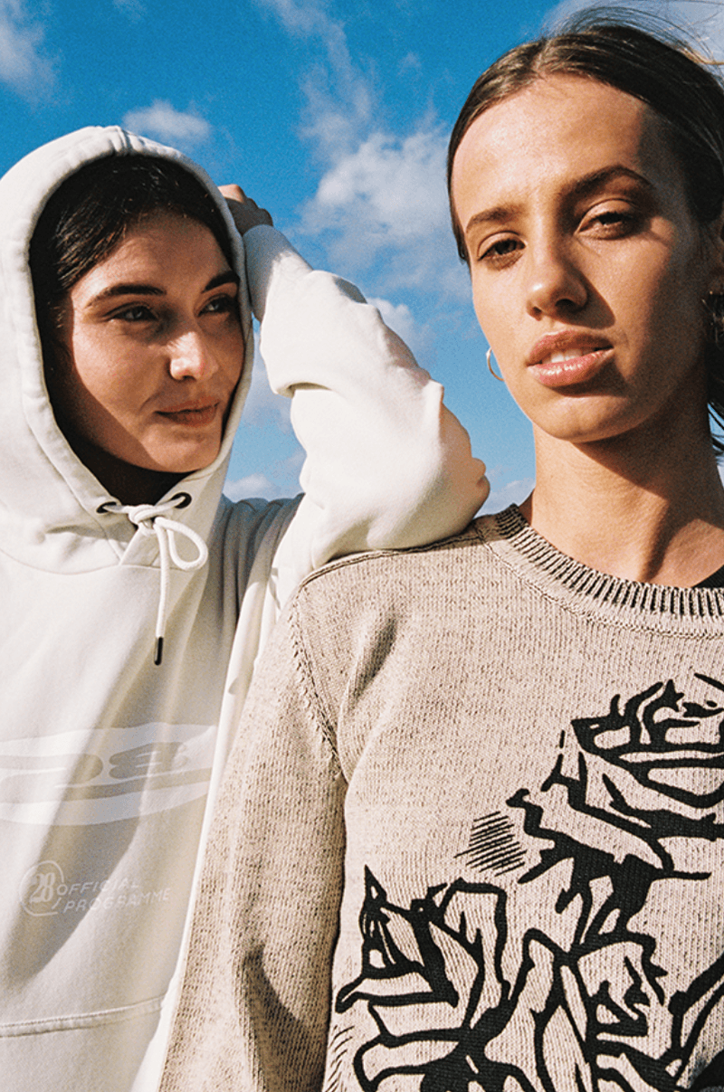 louis tomlinson 28 clothing brand hoodies jumpers scarves friends football field