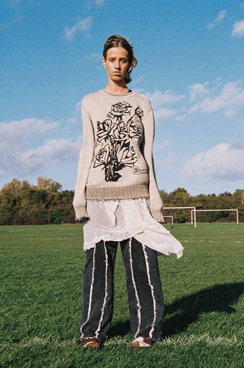 louis tomlinson 28 clothing brand hoodies jumpers scarves friends football field