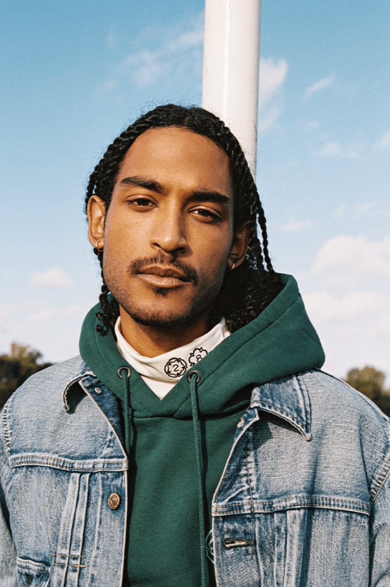 louis tomlinson 28 clothing brand hoodies jumpers scarves friends football field