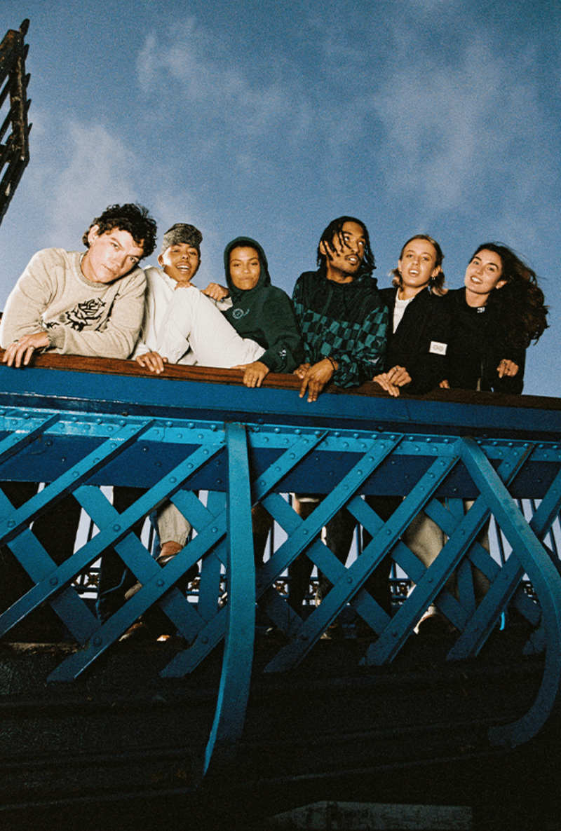 louis tomlinson 28 clothing brand hoodies jumpers scarves friends football field