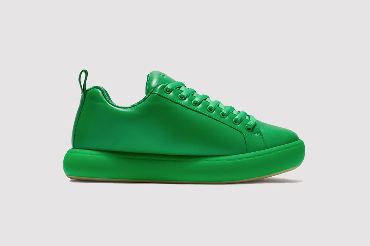 christmas sneakers trainers nike adidas samba jordan asics salomon reebok green red silver