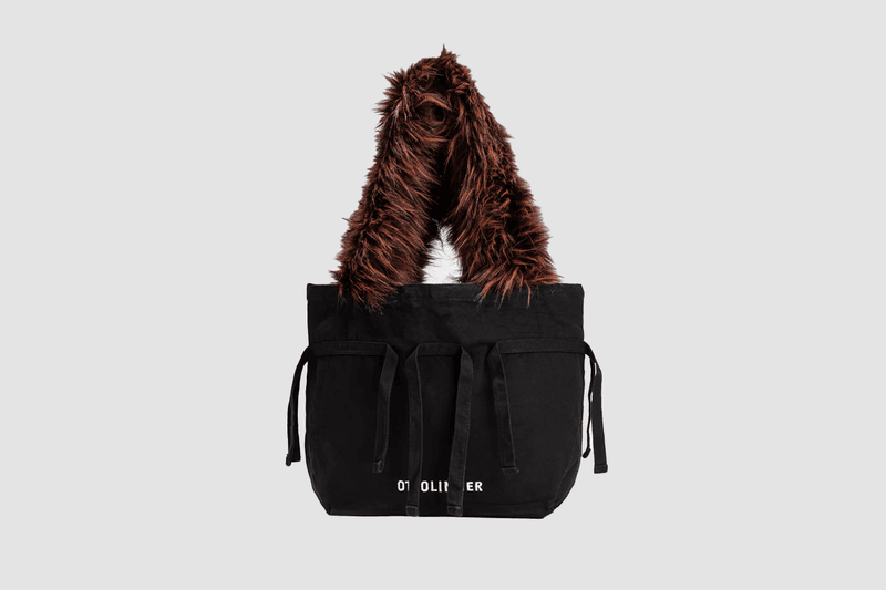 Cozy Accessories, Gift Guide, Streetwear, Bags, Scarves, Hats, JW Anderson, Jacquemus, ERL, Acne Studios