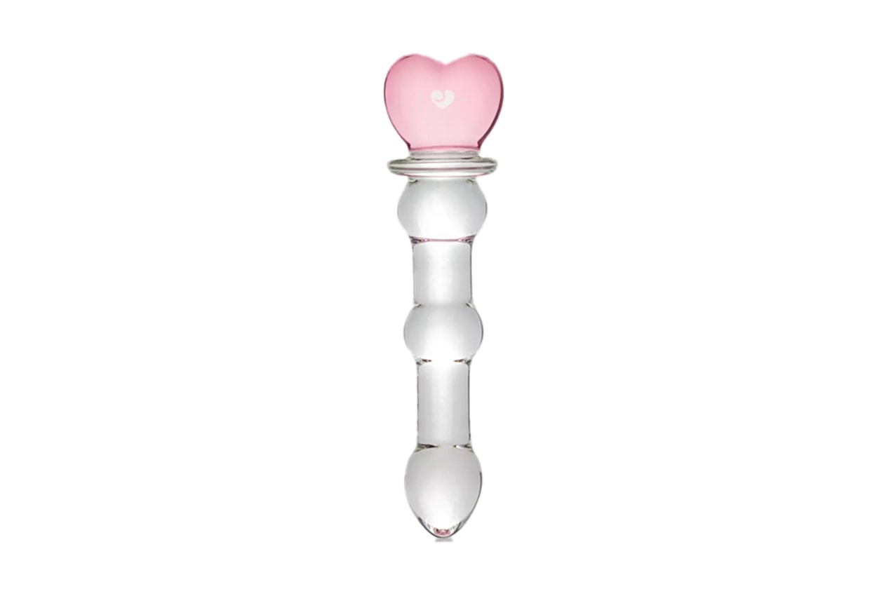 best holiday gift guide sexual wellness for women products sex toys vibrators personal massagers lingerie pleasure lingerie Christina Aguilera voight Fleur de mal