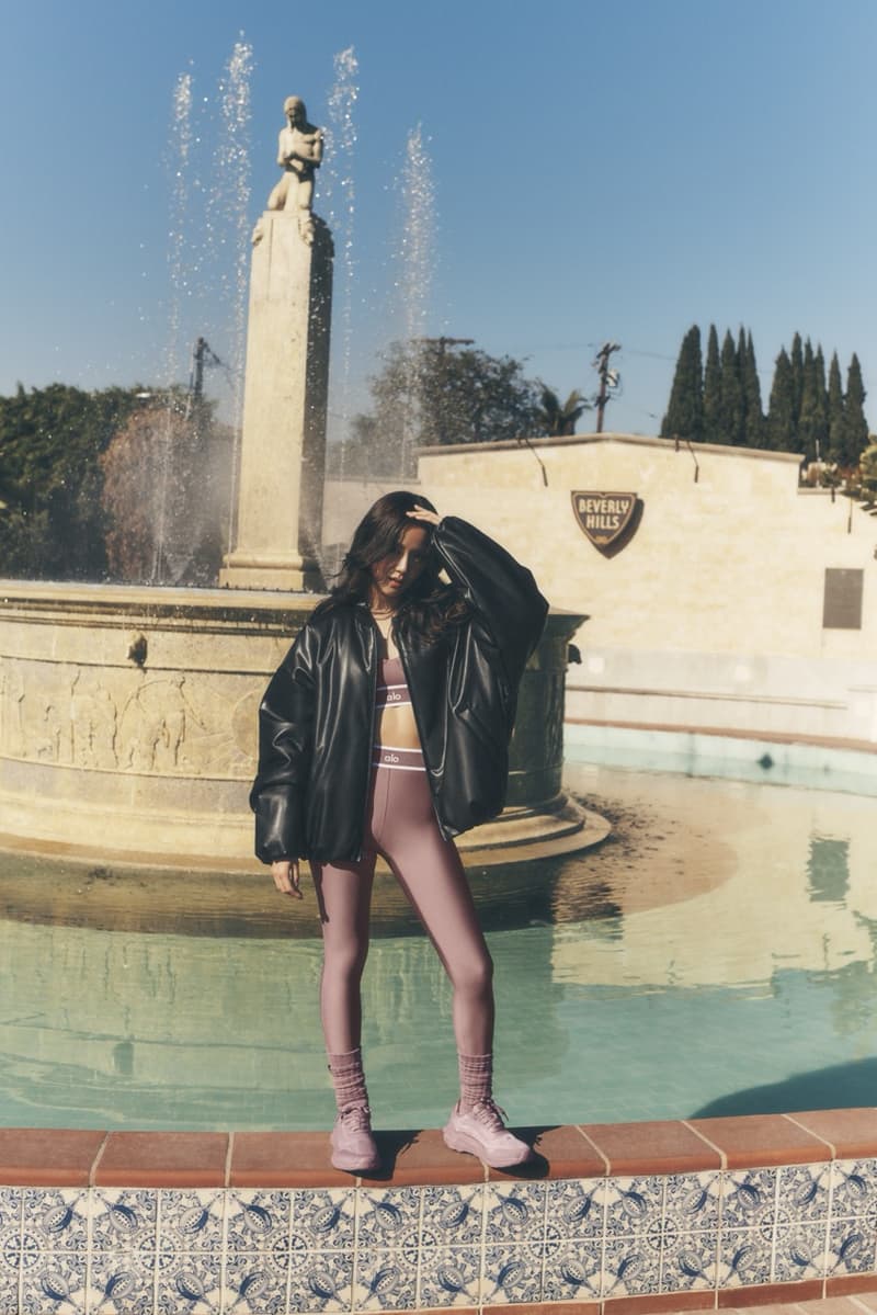 blackpink jisoo kpop artist alo yoga leggings bras activewear spring los angeles wellness meditation matcha 