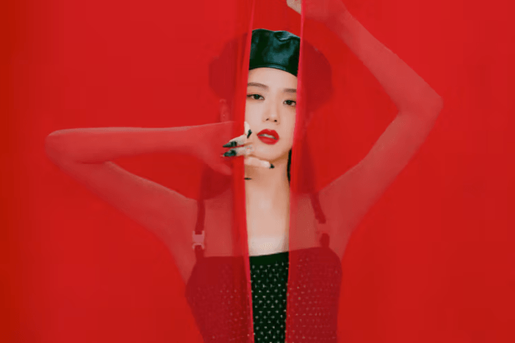 BLACKPINK's Jisoo Is Dyson's Newest Ambassador