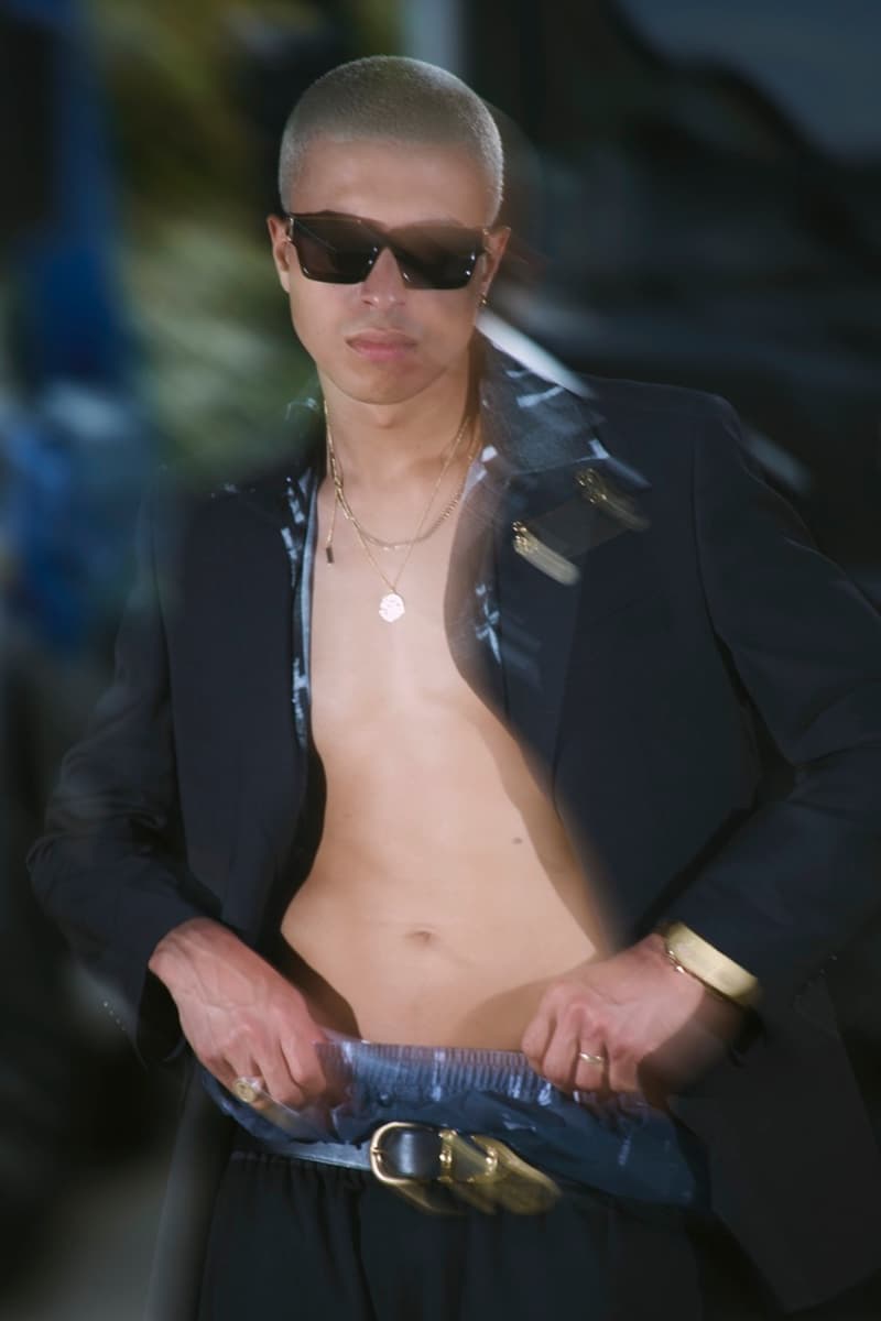 aries campaign spring summer models paparazzi cameras blurry 