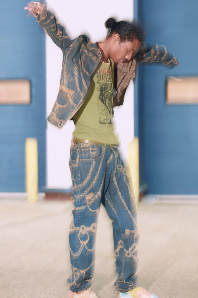 aries campaign spring summer models paparazzi cameras blurry 