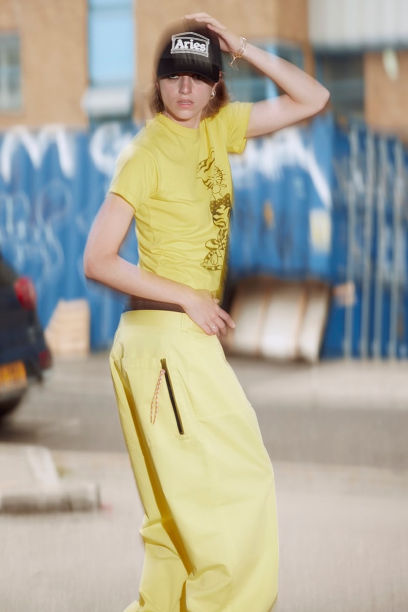 aries campaign spring summer models paparazzi cameras blurry 