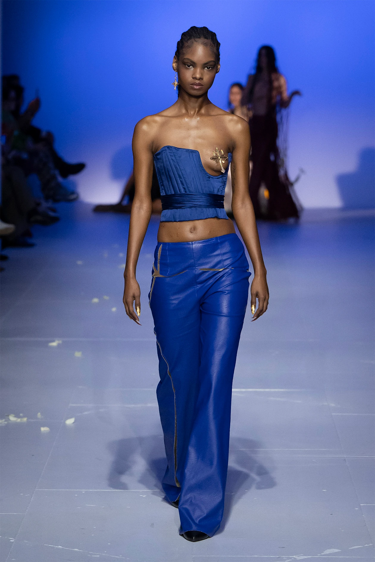 fashion trends braless nipple jean Paul gaultier Maison Margiela area David koma dsquared2