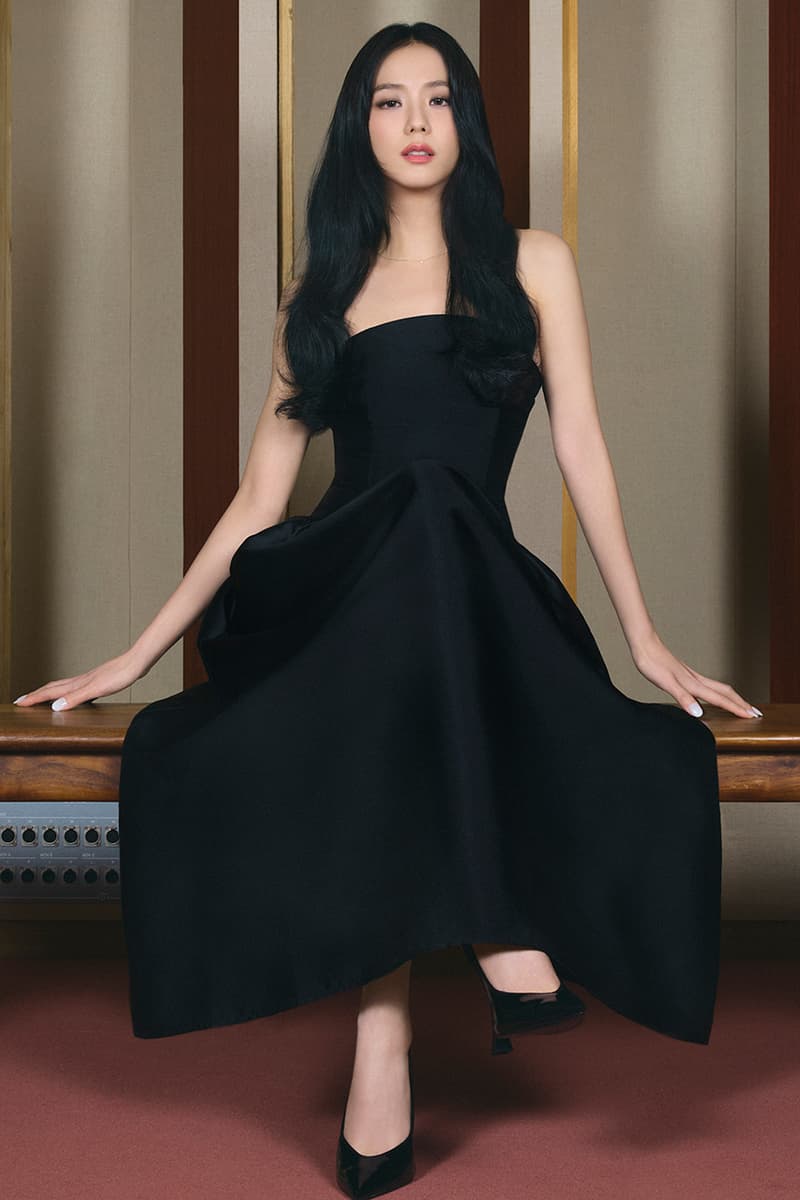 self portrait dress gown pink ruffle jisoo kpop music star