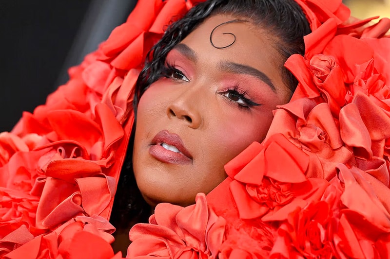 Lizzo, beauty, makeup
