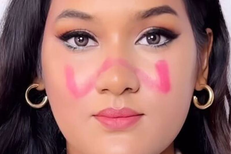 You've Got To Try This MUA's Genius Alphabet Blush Technique