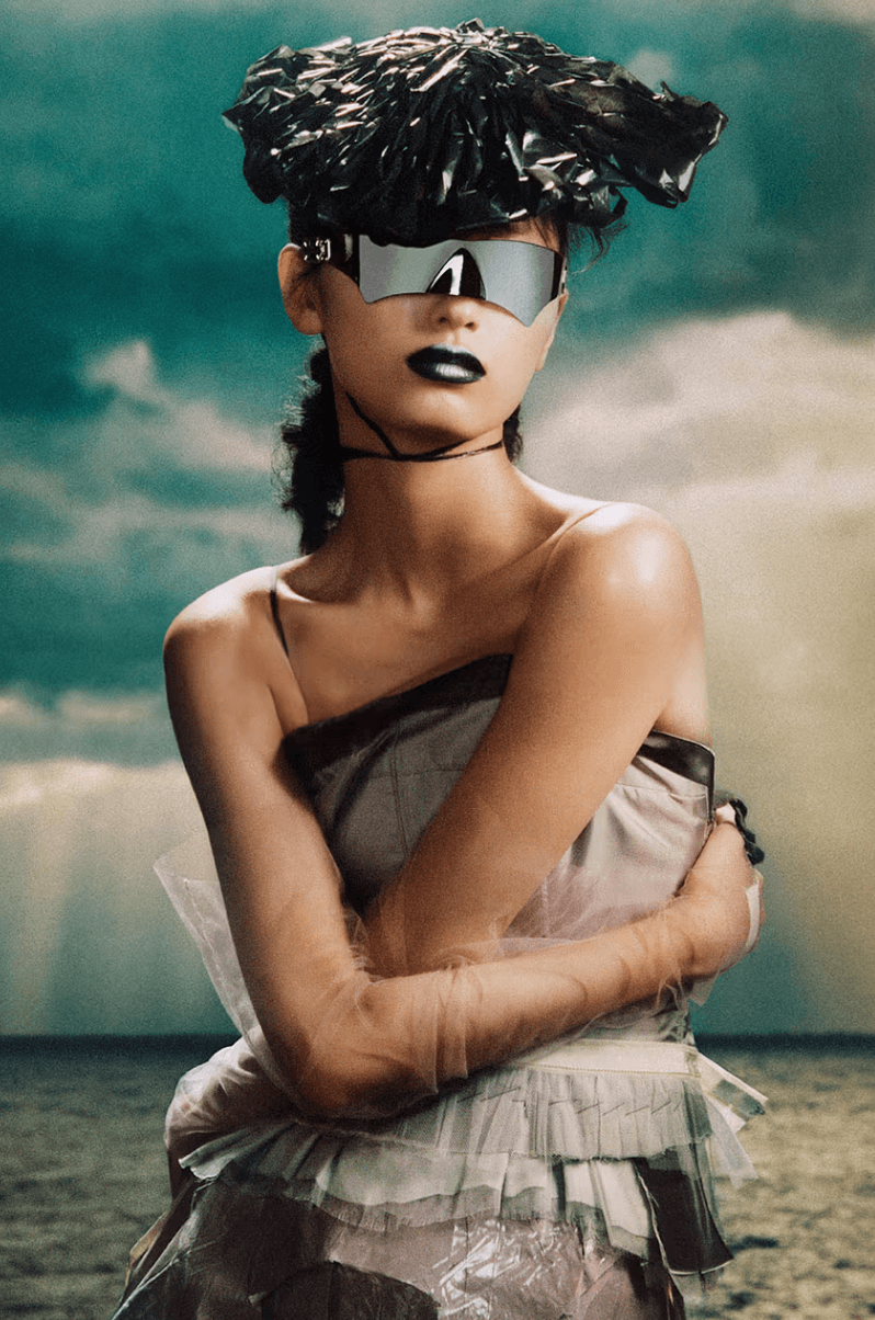 gentle monster maison margiela sunglasses glasses black white silver