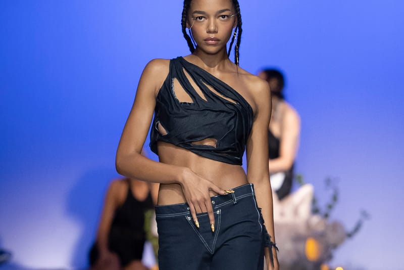 Take a Look at Di Petsa's "Masturbation Pocket"