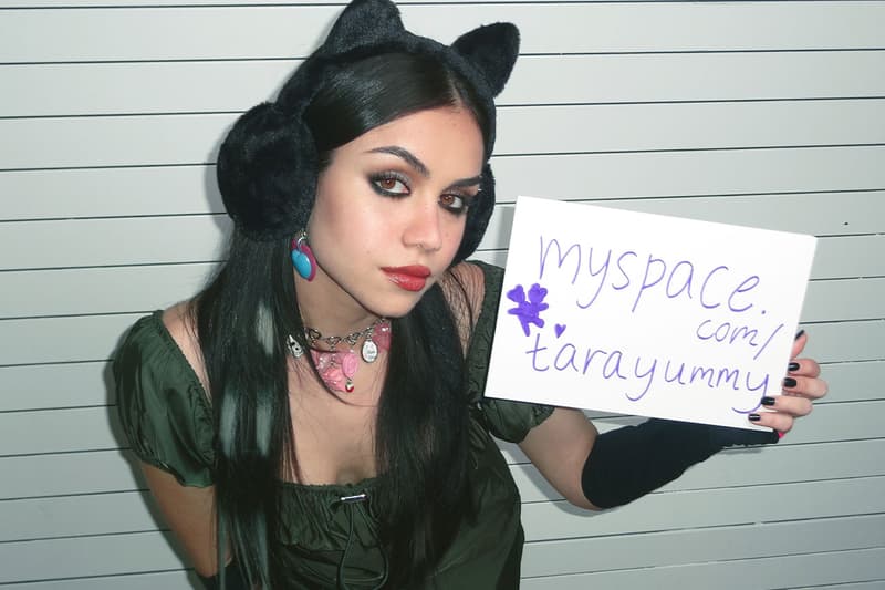 tara yummy heaven marc jacobs girl eyeliner pink bows dress 