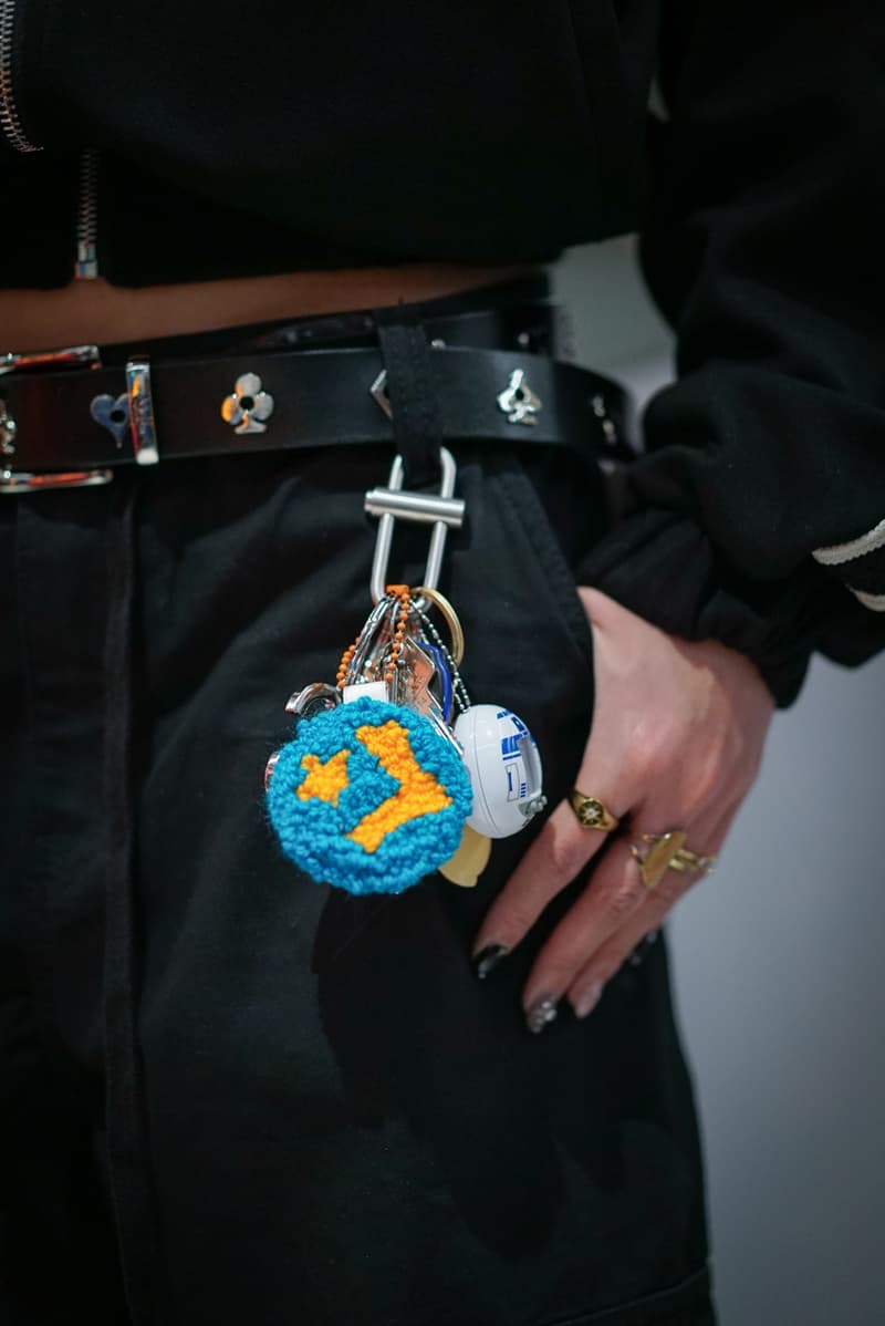 sneaker sisterhood converse offspring anniversary party workshop de luxe kats corner creative customization tufting keychains dj saint Ludo kings cross