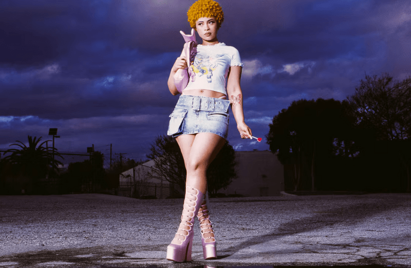 styling summer carlotta constant nike sunglasses woman girl jacket 