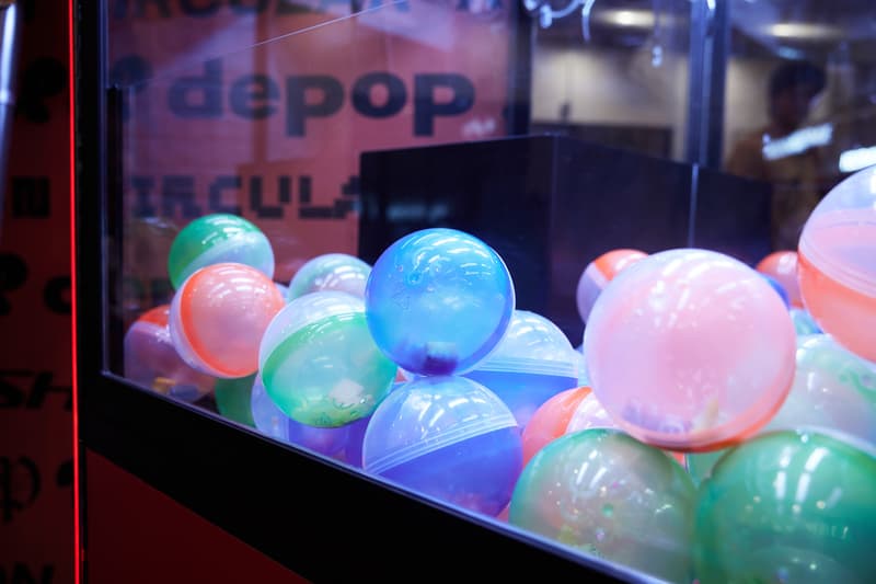 depop hypebeast flea new york city greenpoint terminal warehouse brooklyn events vendors secondhand fashion vintage circular 20xx maya traber lal vintage zemi star vintage vin onseam thrifting 2024 thrift 