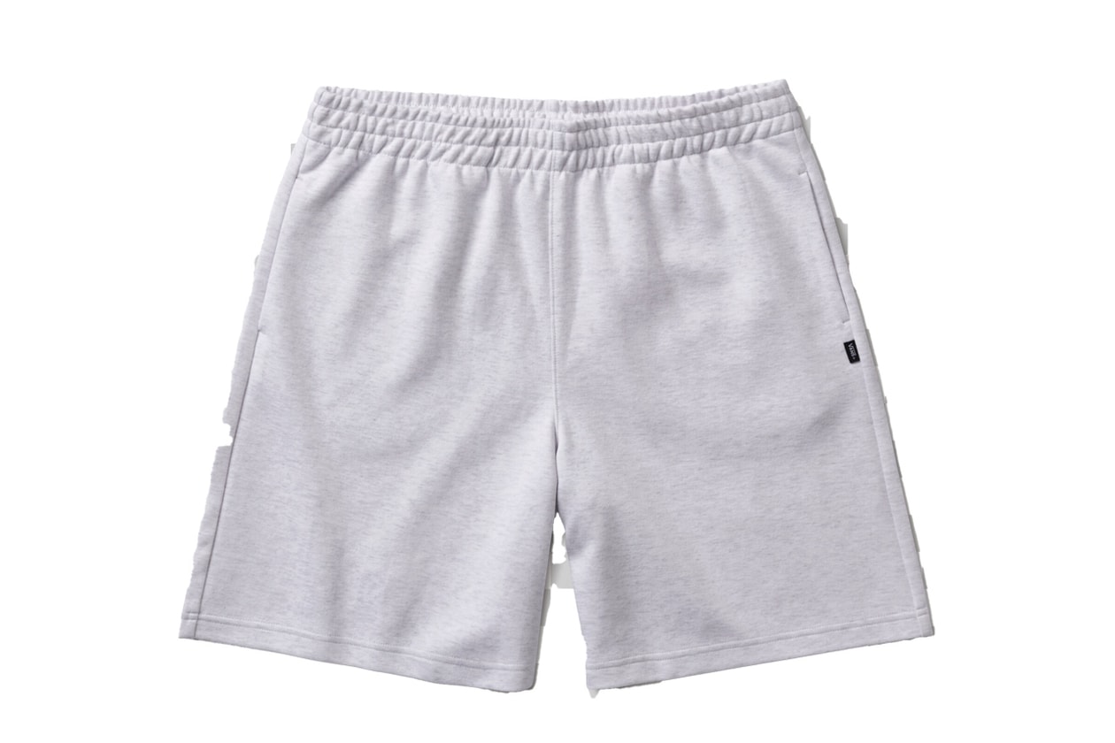 Belanja Vans Spring 2024 Line dan Ultrarange Neo VR3 8 van ultrarange neo vr3 musim semi 2024 line collection musim panas sneaker berkelanjutan peselancar gaya selancar atlet didorong desain di luar ruangan terinspirasi pakaian pakaian yang sesuai dengan set celana pendek tank rompi