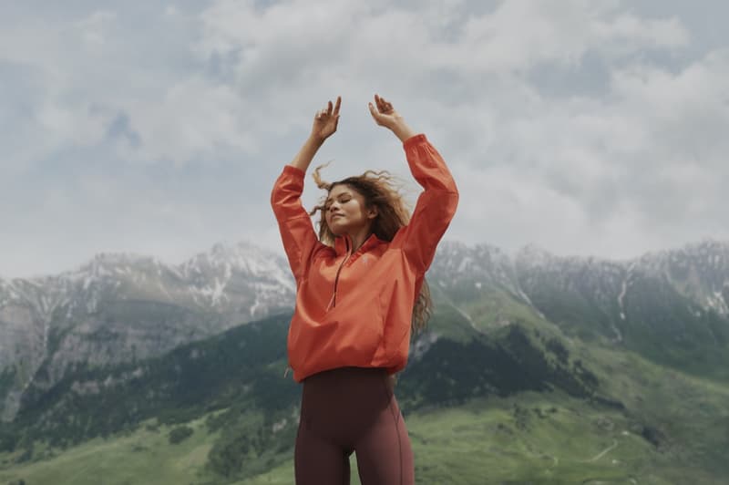 zendaya on running trainer sneaker girl athletic woman shoes