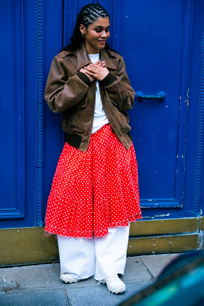 Ama Lou Berbicara Tentang Kerjasamanya Dengan Salomon 2 artis musik ama lou gadis bernyanyi salomon paris acara kerumunan