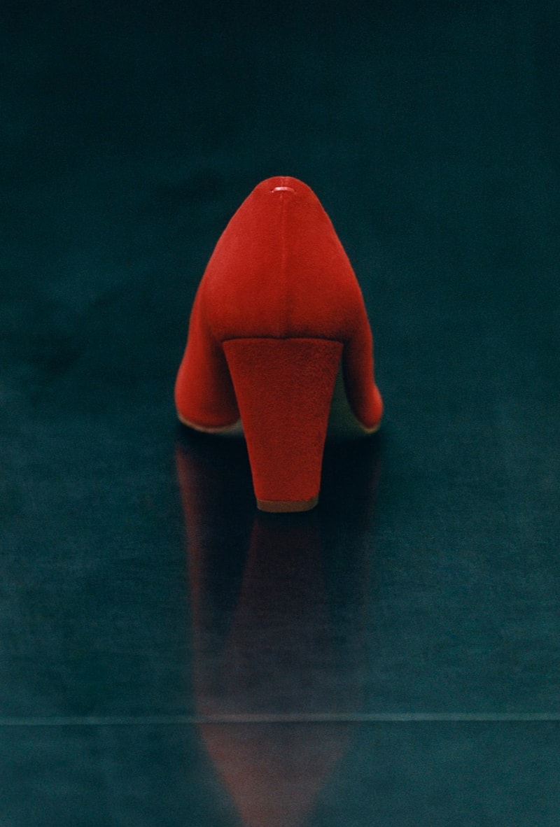 aeyde flats heels shoes red black 