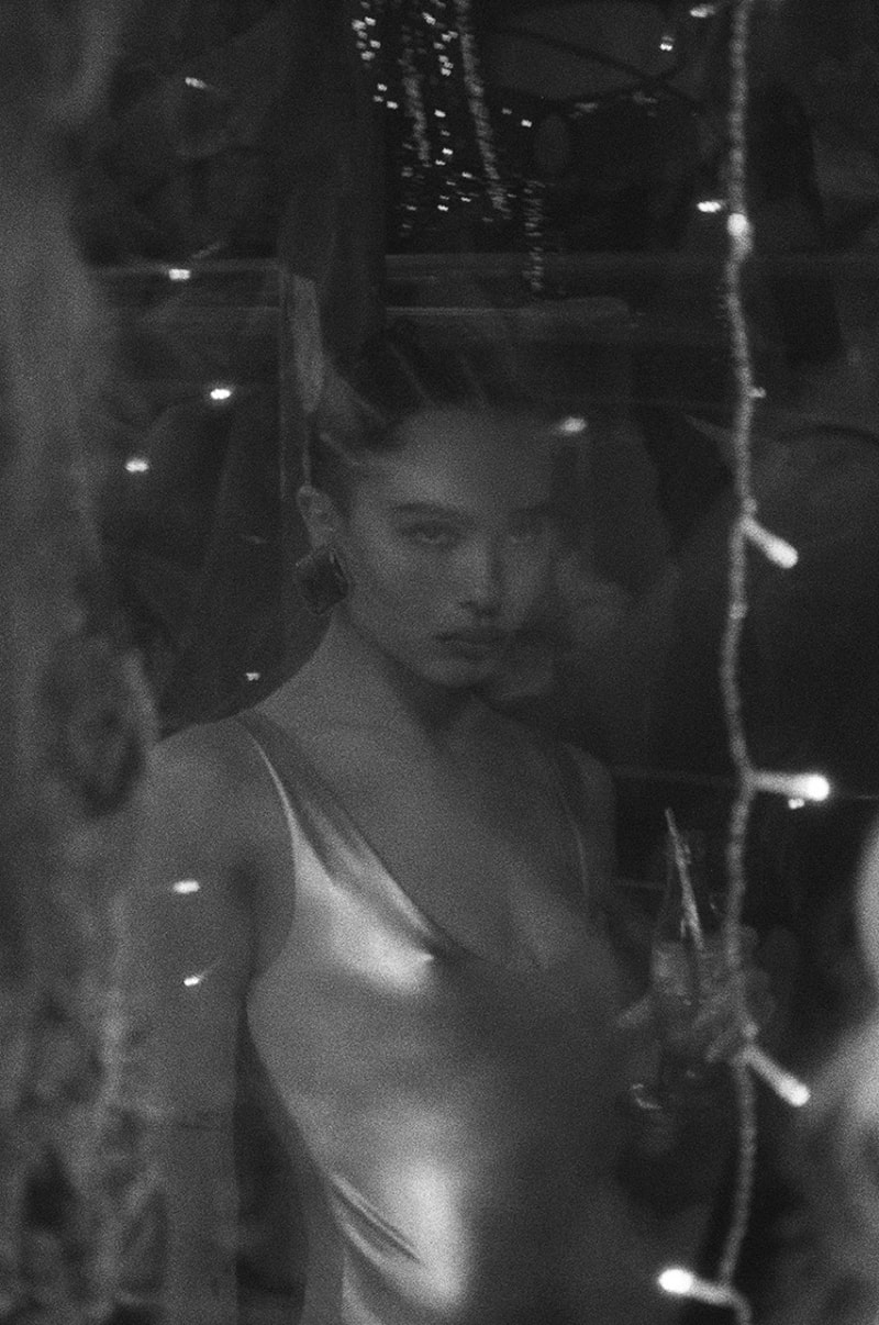 saint laurent zoe kravitz actor model woman black white nude body
