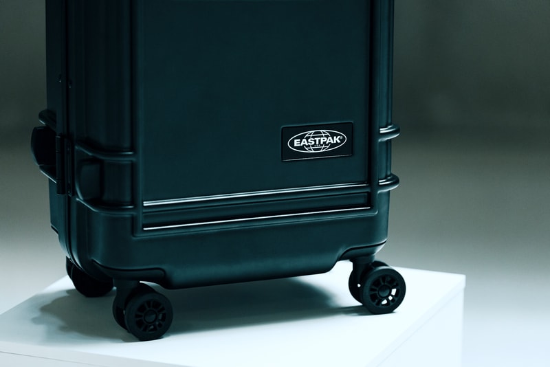 eastpak resist'r suitcase luggage hard shell polycarbonate built to resist Japanese silent spinning wheels aluminium END overkill Ekseption Galeries Lafayette