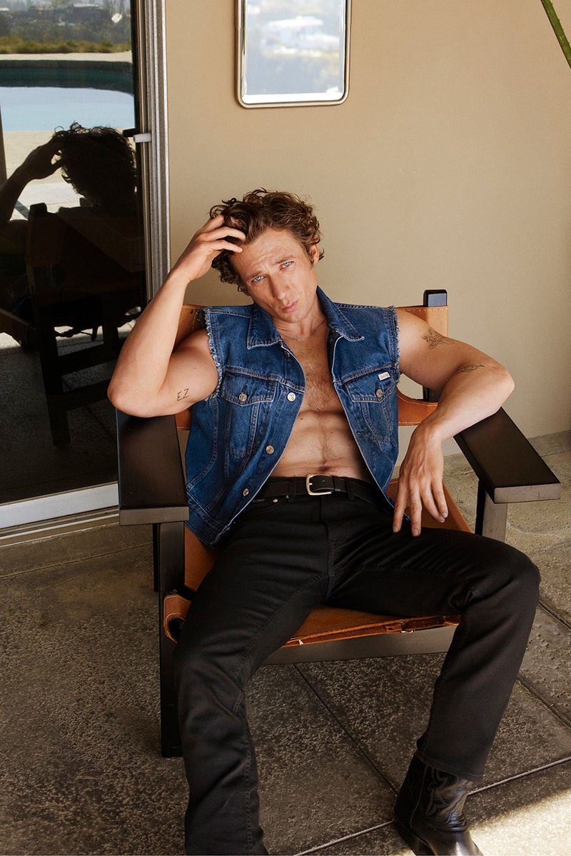 calvin klein jeremy allen white man body underwear dogs