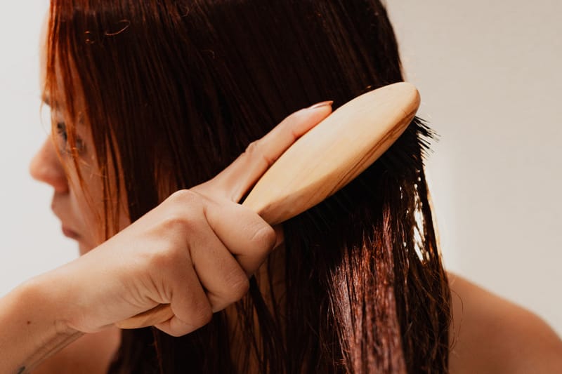This $320 USD French Hairbrush Wants To Replace Your Dry Shampoo