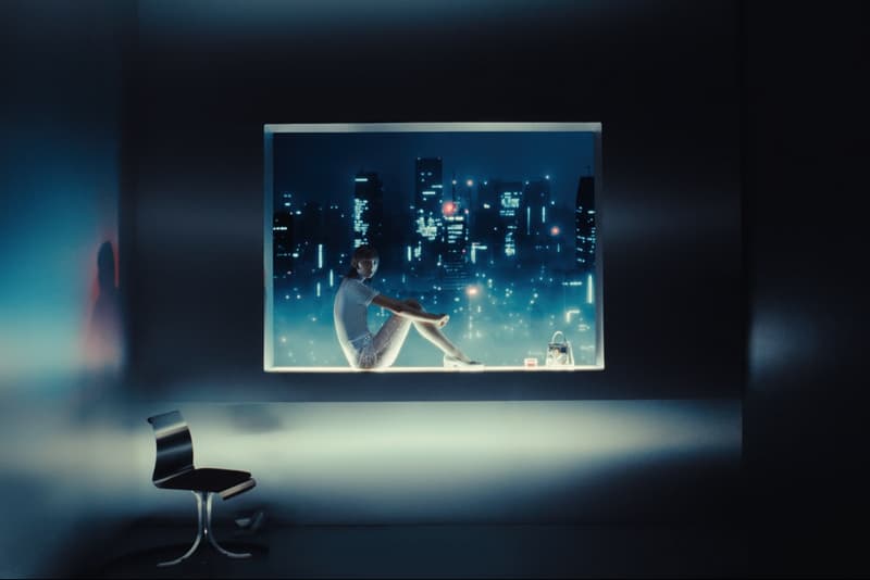 alex consani trans model girl blonde black dress gold jewelry