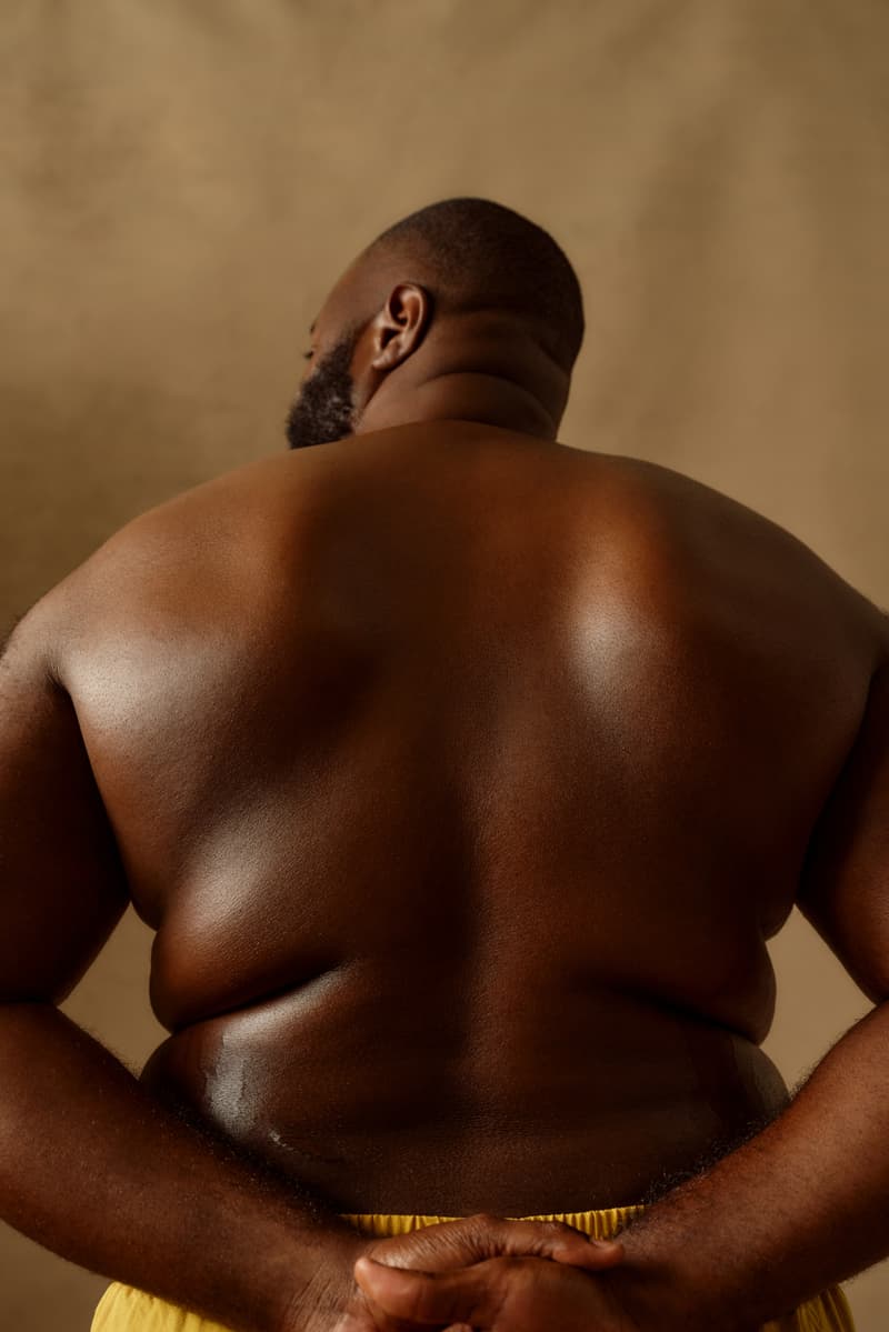 women posing with body care serum, eadem, beauty